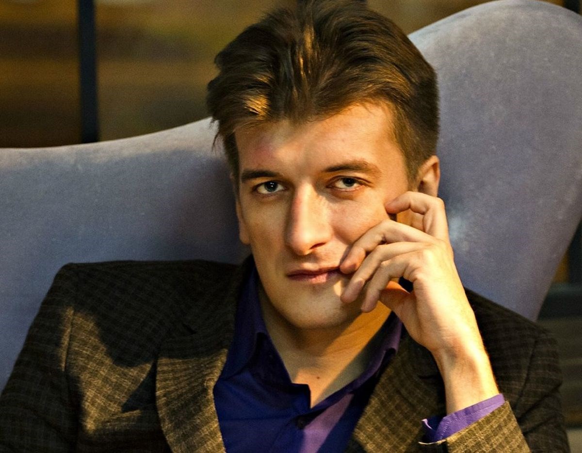 Još jedan ruski novinar završio mrtav, policija kaže da se sam bacio kroz prozor