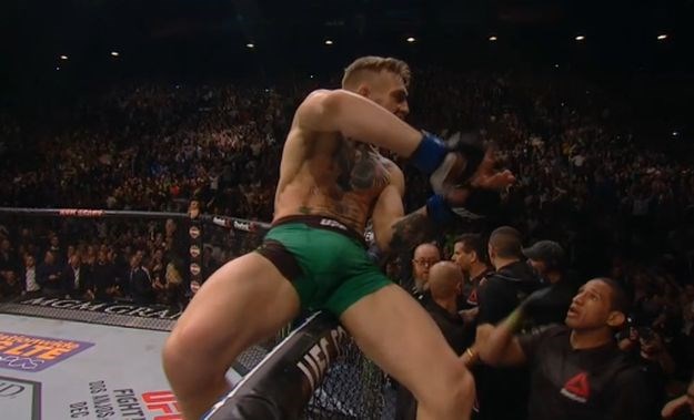 Šokantan UFC 194: McGregor srušio Alda za 13 sekundi, Rockhold nokautirao Weidmana