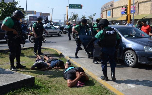 VIDEO, FOTO Veliki neredi i pljačka u Meksiku zbog poskupljenja goriva, četvero mrtvih