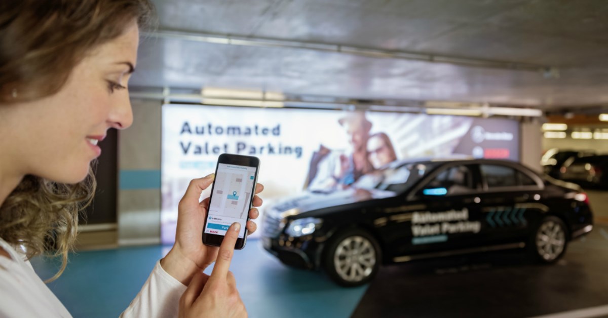 FOTO Svjetska premijera iz Mercedesa: Otvorena garaža u kojoj automobil sam parkira