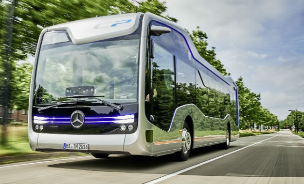 Pogledajte Mercedesov futuristički autobus