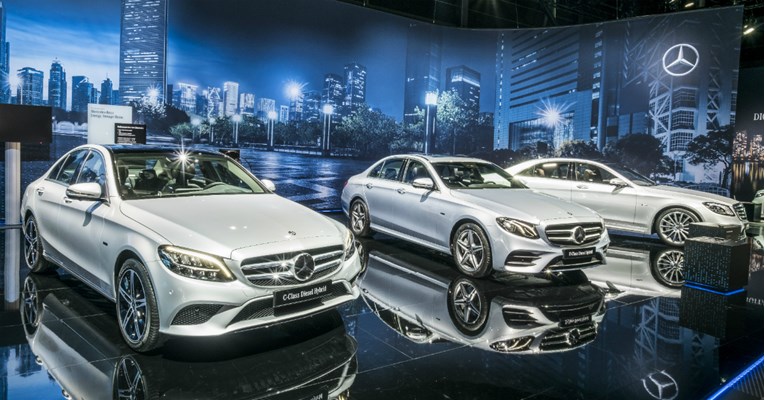 FOTO Mercedes je najavio više od 50 hibrida, a dio kombinira dizelaše