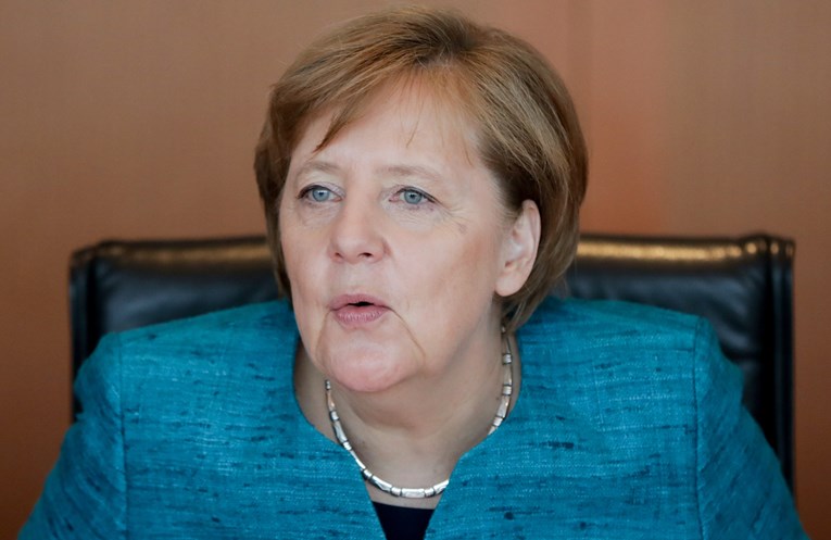 Merkel je 11 puta odbila Trumpa dok joj nije postavio pravo pitanje