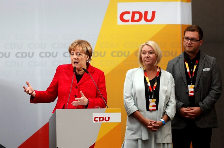 Predizborna anketa: Krajnje desna antiimigrantska stranka mogla bi ući u njemački parlament