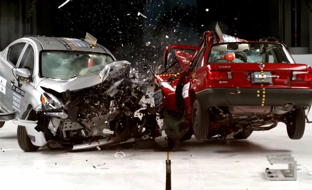 Video: Crash test automobila kojeg mnogi zovu "lijesom na kotačima"