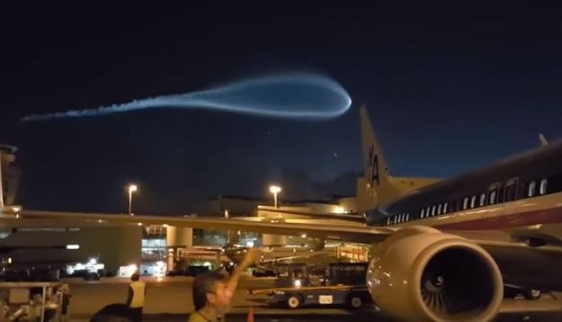 VIDEO Spektakularni "NLO" šokirao djelatnike aerodroma u Miamiju