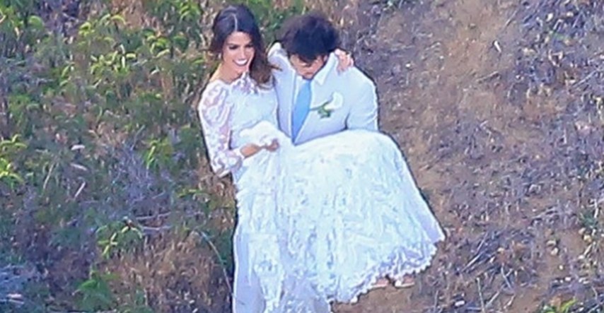 Mladoženja u bijelom: Prve fotke s vjenčanja Iana Somerhaldera i Nikki Reed
