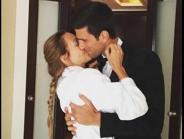 Jelena Đoković protiv glasina o razvodu: Objavila fotku na kojoj grli supruga