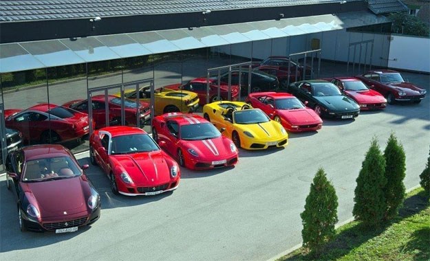 Osječka automobilska riznica: Od Ferrarija i Rolls Roycea do Delboyevog Jaguara