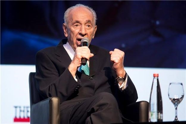 Bivši izraelski predsjednik Shimon Peres pretrpio moždani udar