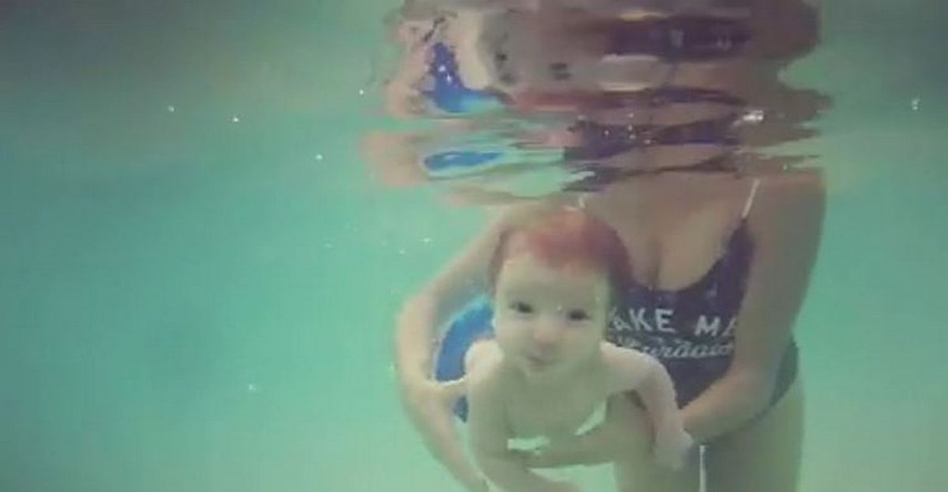 Obuzdajte paniku i naučite bebu plivati