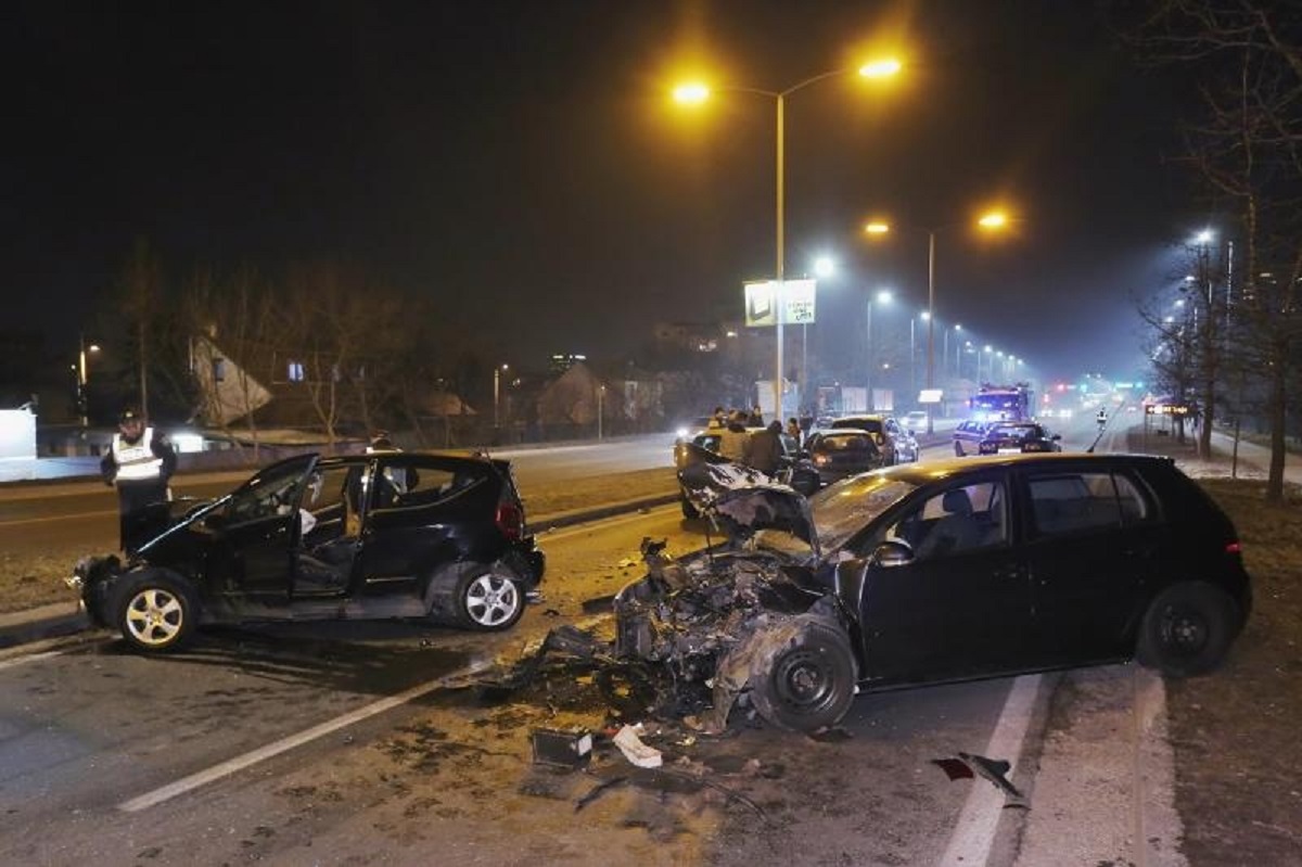 Lančani sudar šest automobila u Zagrebu, troje ozlijeđenih