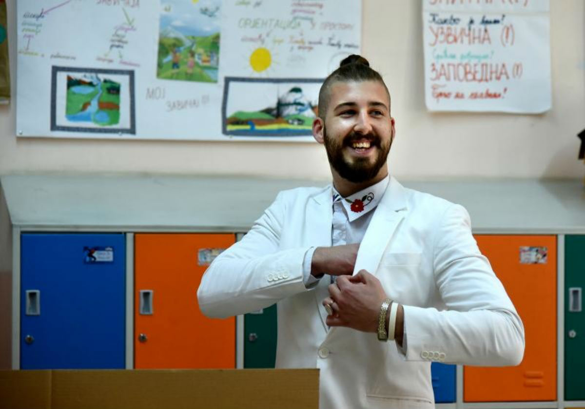 SRBIJA BIRA PREDSJEDNIKA Ipsos: Do 19 sati glasalo nešto manje od 50 posto birača