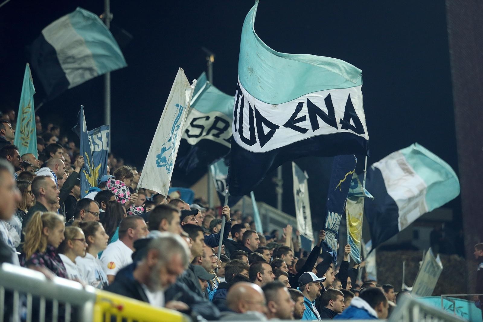 Armada podržala svog miljenika koji se bori za život