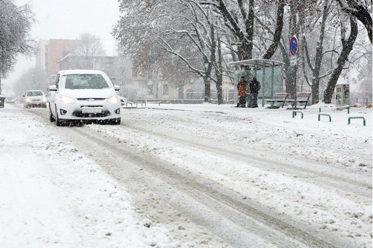 Danas stiže novi snijeg, padat će u većem dijelu Hrvatske