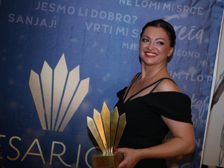 Nina Badrić ima hit godine prema izboru publike