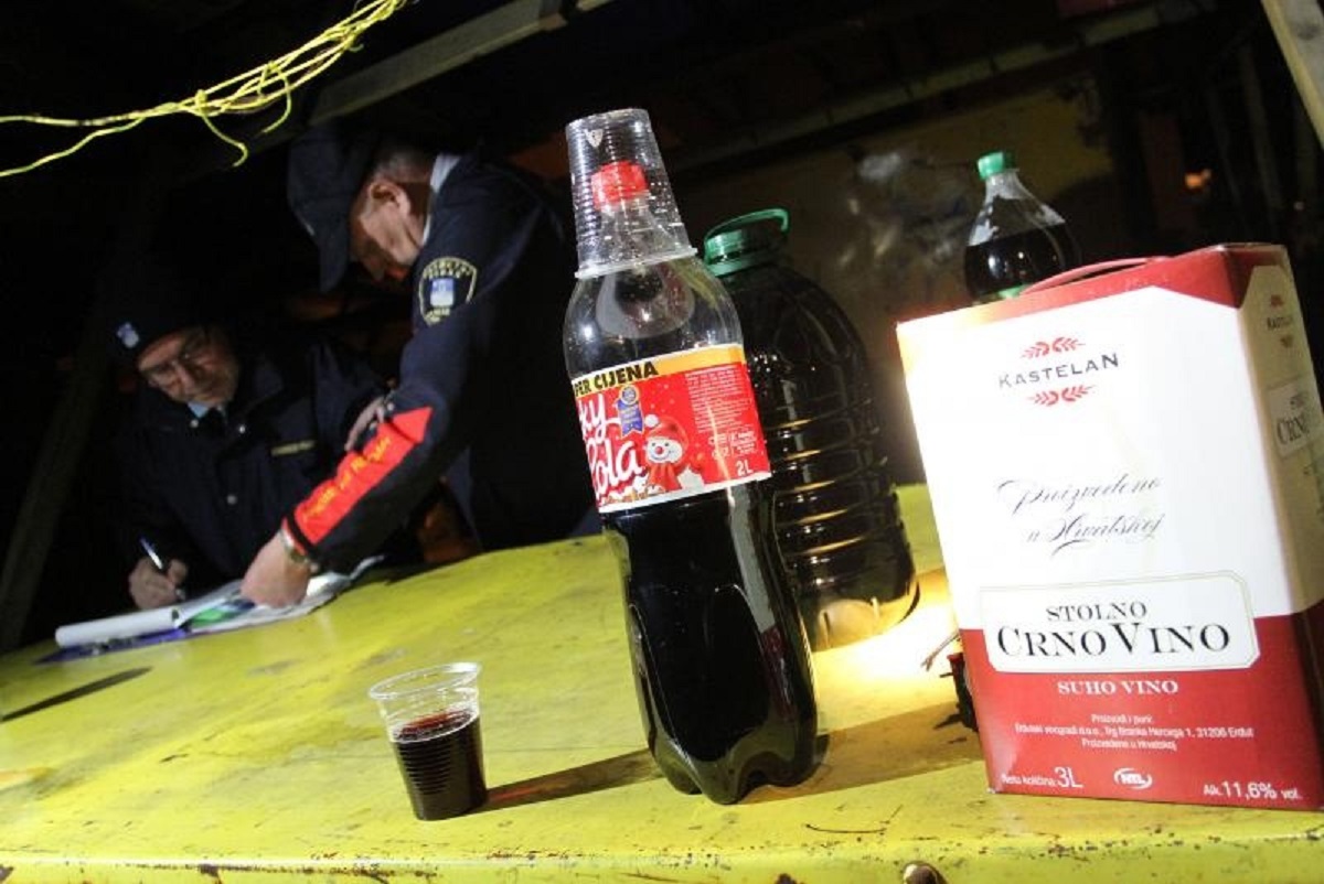 Baldasar želi zabraniti pivo ekipi sa zidića: U Splitu globe od 500 kuna za alkohol na javnoj površini