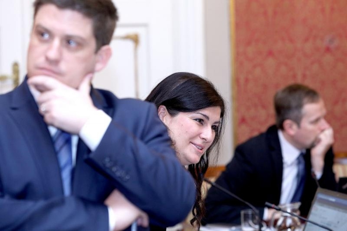Vlada objavila koga je imenovala i smijenila na zatvorenoj sjednici