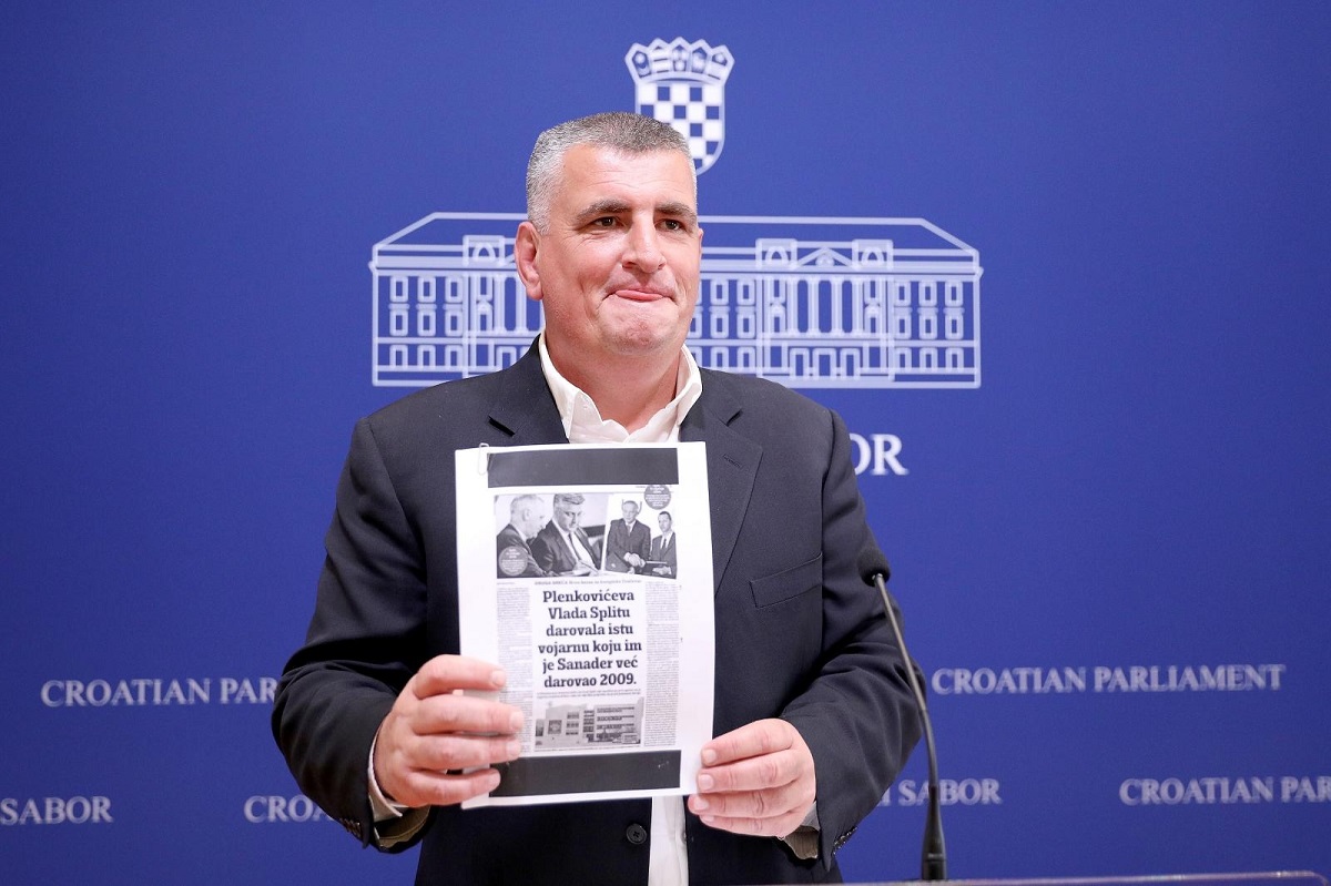 Bulj sazvao presicu, primijetio je da je Plenković u Splitu ponavljao Sanaderova obećanja