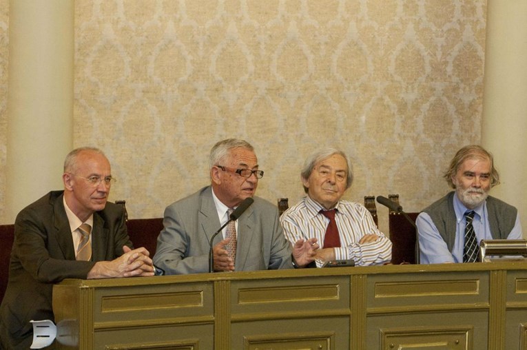 Umro književnik Joja Ricov