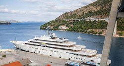 FOTO Abramovič u Dubrovniku natankao milijun eura nafte u svoju divovsku jahtu