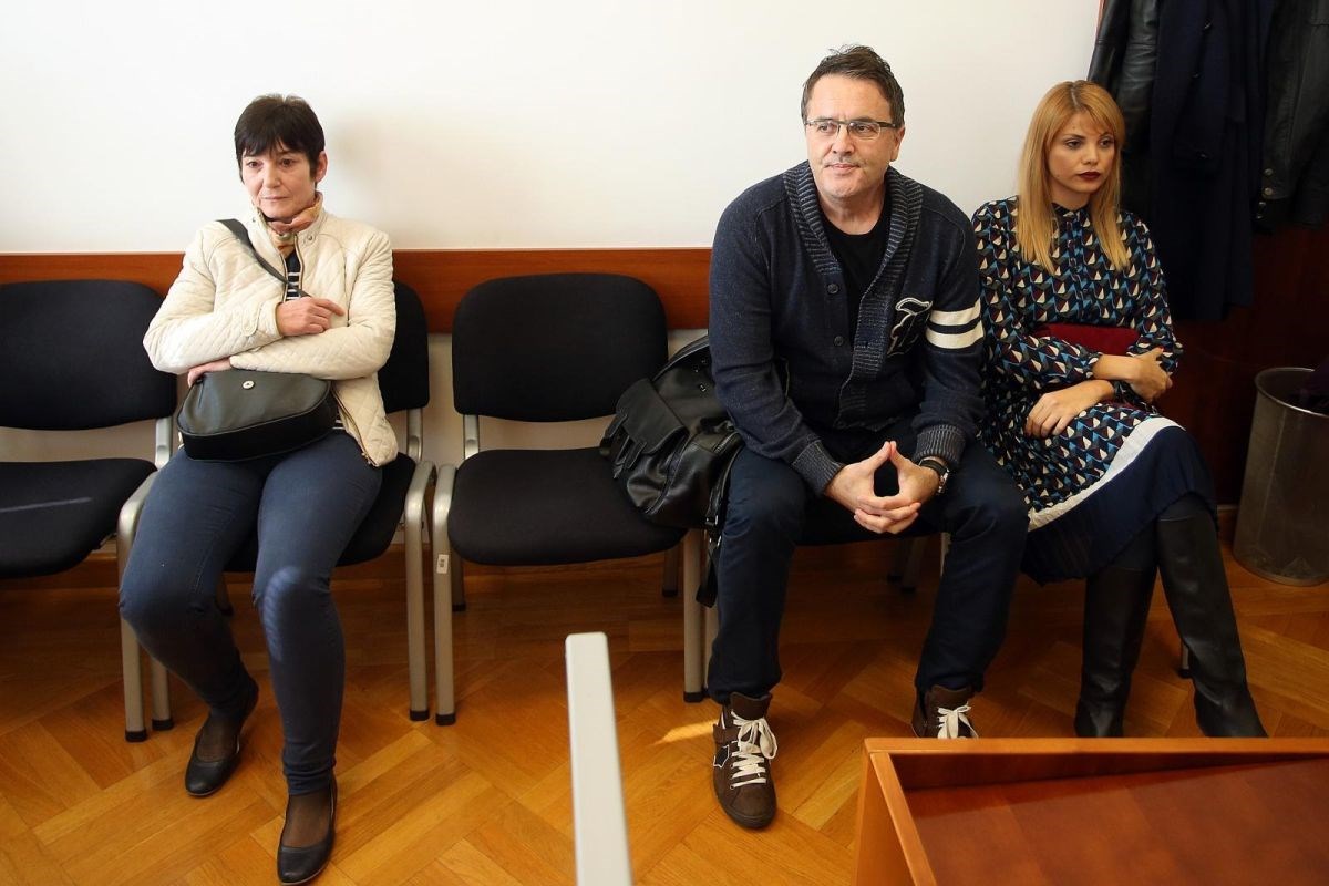 FOTO Neugodan susret Tarika i Lejle s čistačicom koju su optužili za krađu