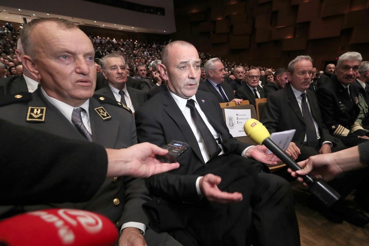 Tomo Medved i Vaso Brkić pokušali objasniti zašto su došli na komemoraciju ratnom zločincu