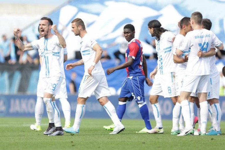 RIJEKA PREGAZILA HAJDUK Rujevica slavi, Riječani su na korak do titule (2:0)
