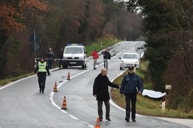 Na cesti kod Poreča pronađen mrtav muškarac: Vozač pregazio pješaka pa pobjegao?