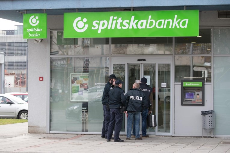 FOTO U Novom Zagrebu opljačkana poslovnica Splitske banke