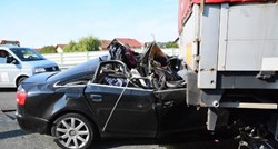 Audi se zabio u teretno vozilo kraj Slavonskog Broda, poginuo vozač automobila