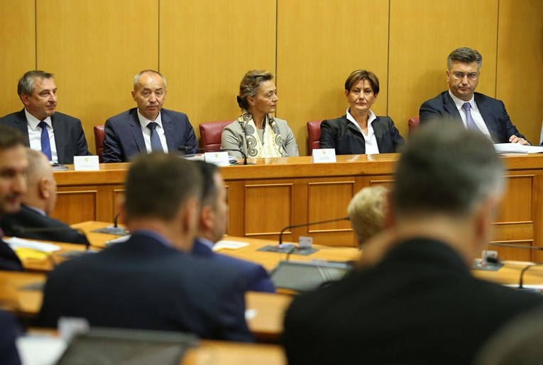 Oporba žestoko napala Plenkovića i Marića: "Zašto ministar financija nije na ispitivanju?"