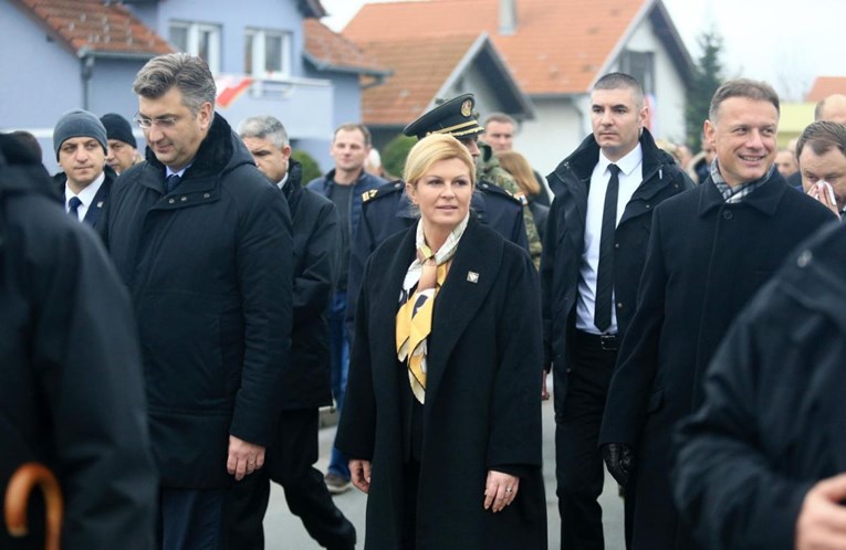 Kolinda u Vukovar stigla u zengama, čizmama koje su 1991. nosili branitelji