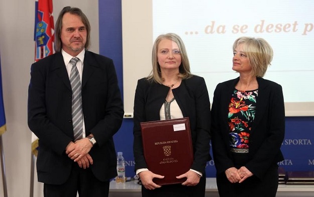 Razočarana članica Jokićeva tima: Politika me pljusnula po glavi i poslala u kut moje knjižnice