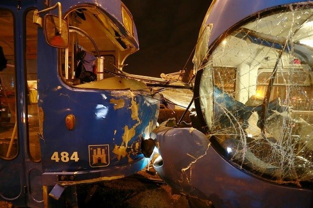 Sudarila se dva tramvaja u Zagrebu, vozač i dvoje putnika ozlijeđeni