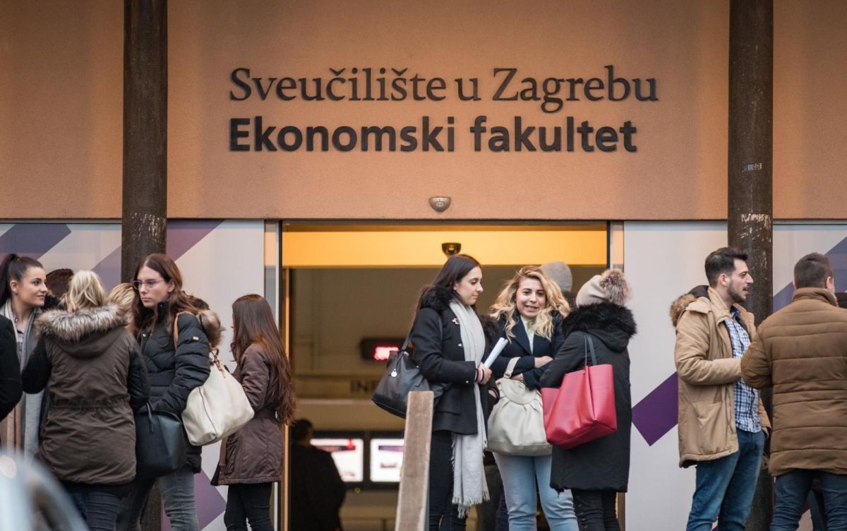 Mladež SDP-a upozorila: Novim zakonom poskupljuju studentski ugovori