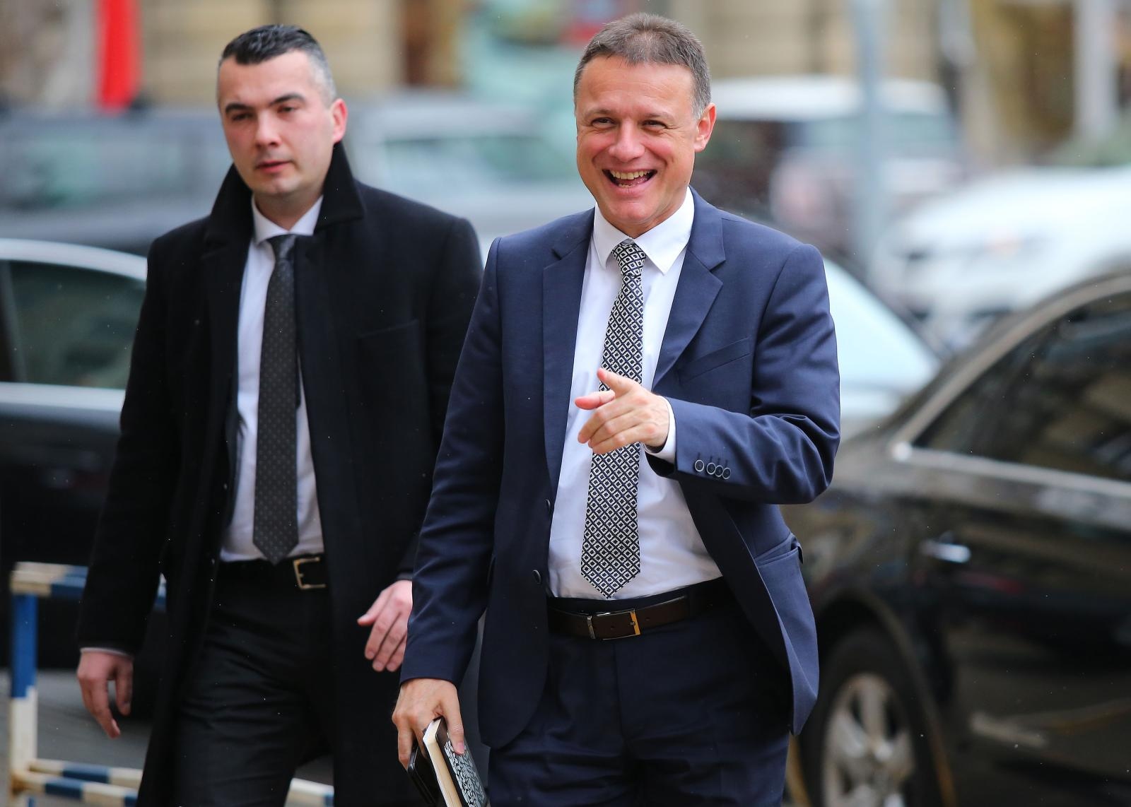 Njonjo diže moral u stranci: "Da je HDZ-ovac biti lako, HDZ-ovac bi bio svatko"