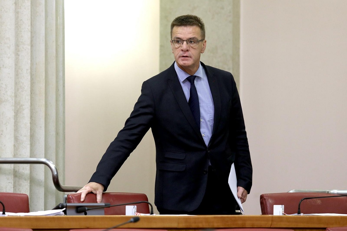 HDZ-ovac nije glasao za povjerenstvo o Agrokoru u kojem će i sam sjediti, objasnio zašto