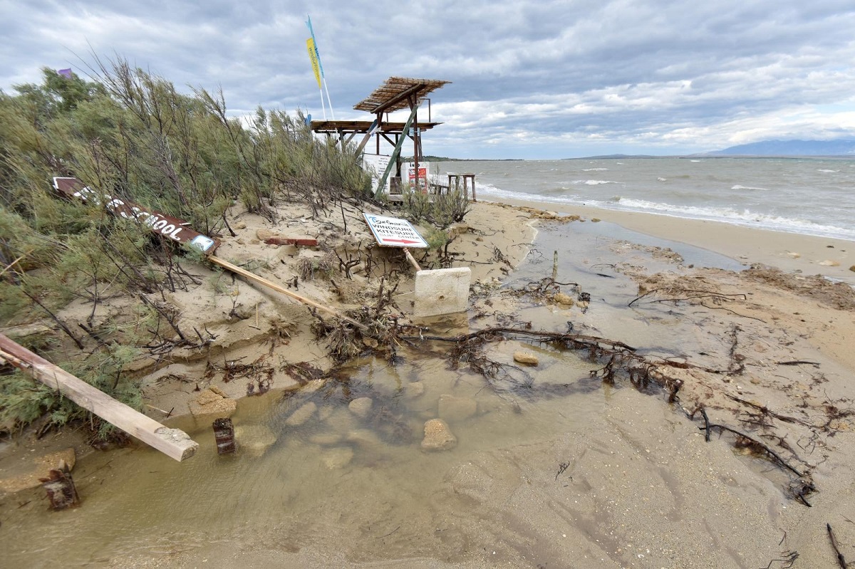 FOTO Pogledajte što je poplava napravila najpoznatijoj ninskoj plaži