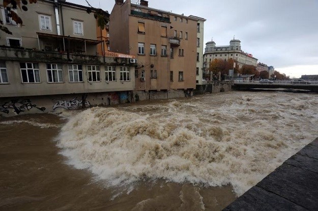 STRUČNJAK OBJASNIO Zašto nam je vrijeme ovako ludo i zašto može biti još i luđe?