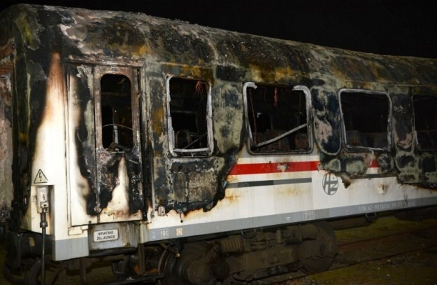 Kondukter javio: Zapalio se vagon u putničkom vlaku; Unutrašnjost u potpunosti izgorjela