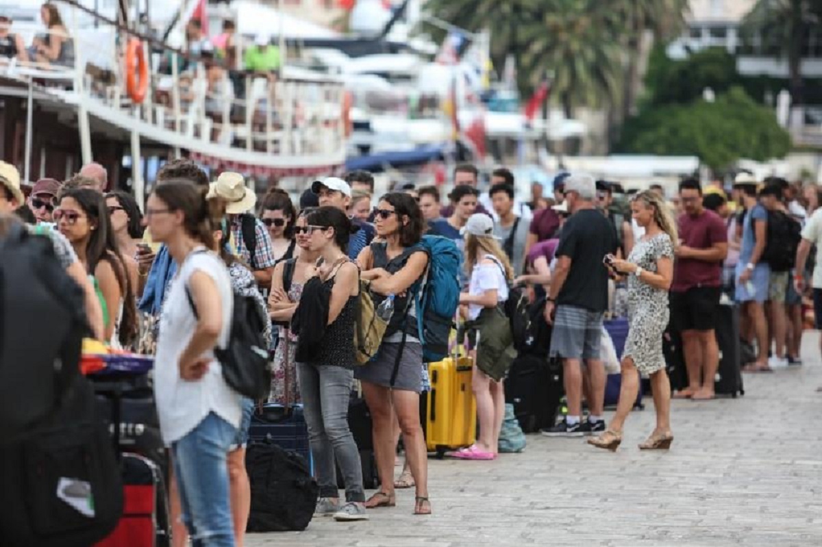 TURIZAM RUŠI SVE REKORDE Više od milijun noćenja po danu, ovi gradovi privlače najviše stranaca
