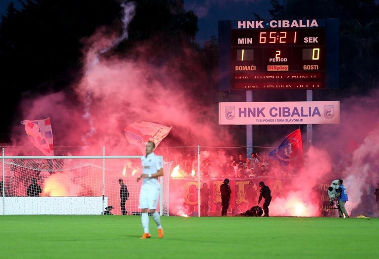 Poruka iz HNS-a: "Što će Hajduku značiti isprika?"