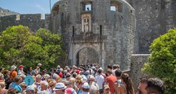 The Telegraph: "Smrt Dubrovnika? Gužva i kruzeri su uništili grad"