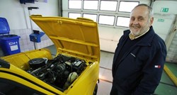 FOTO Penzić iz Zlatara napravio Renault 4 sa šest kotača