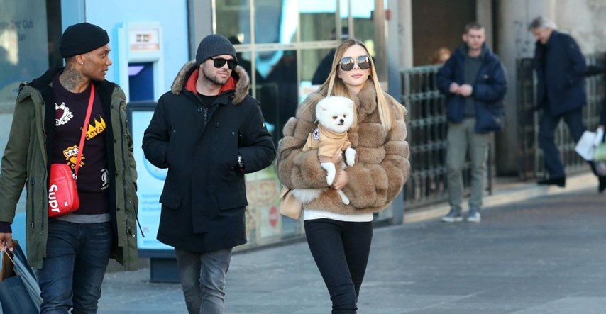 FOTO Chanel, Balenciaga... Bivši dinamovac i njegova žena čak su i psa obukli u markirane krpice