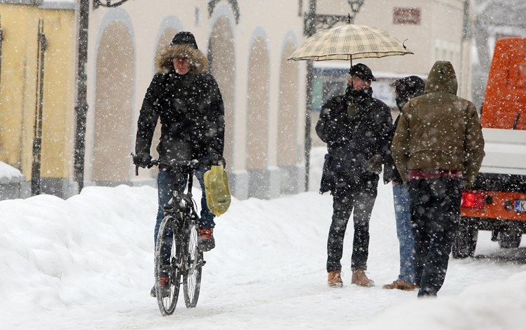 Zbog snijega i hladnoće odgođena nastava u bjelovarskim osnovnim školama