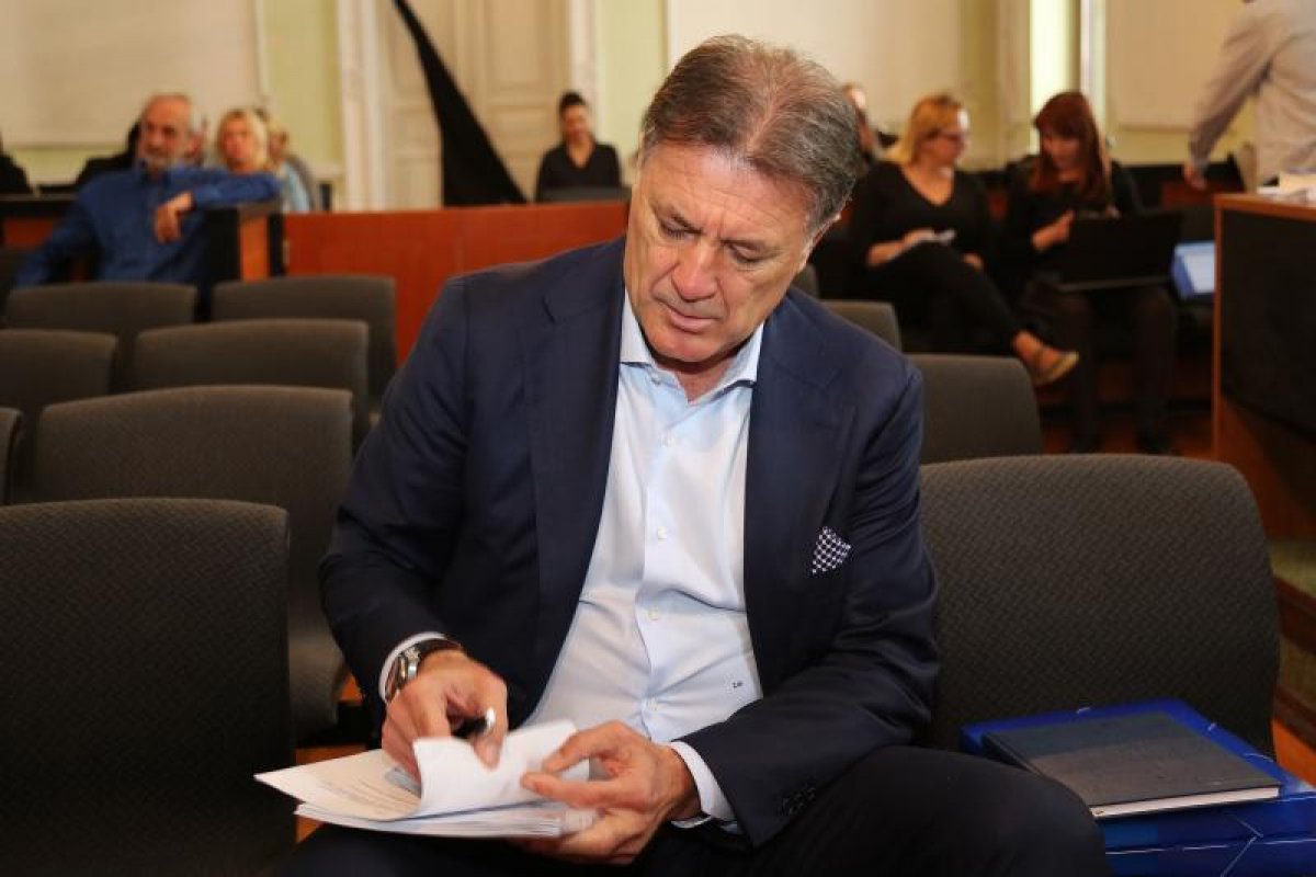 SA SUĐENJA MAMIĆU Lovrenov sms Nikkyju Vuksanu: "Kada sranje dođe do grla, onda ide Dejane izvuci nas"
