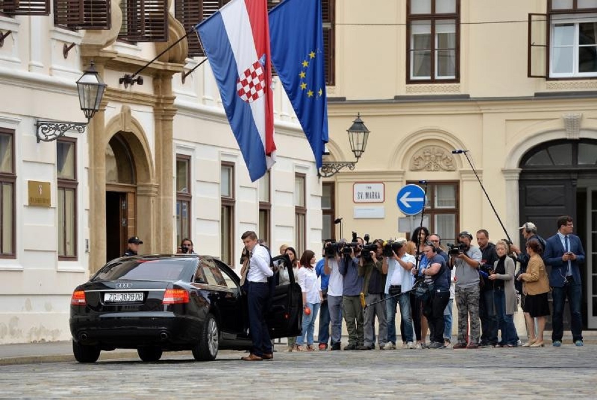 Četiri ministra bez riječi napustila vladu uoči sastanka s Plenkovićem