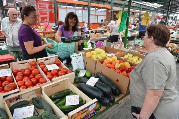 Zbog mraza slijedi nestašica voća i povrća: Cijene će drastično rasti, uvoznici već trljaju ruke